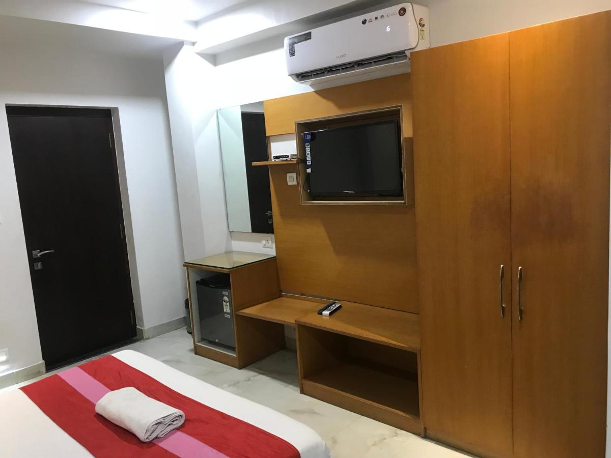 Hotel Golden Apple *