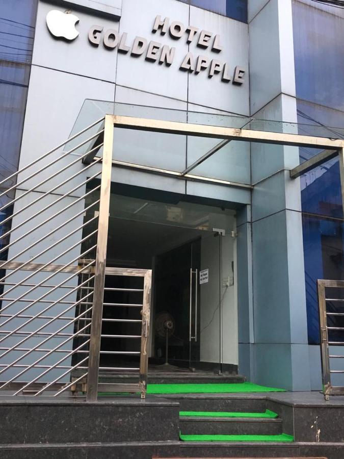 Golden Apple Hotel